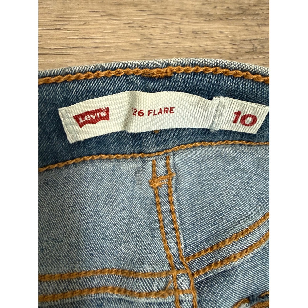 NWT Levi's 726 High Rise Flare Jeans Girls Size 10 Light Wash Stretch Denim - Picture 5 of 12